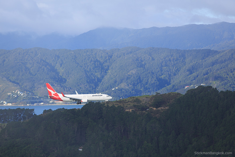 QANTAS flight, Wellington