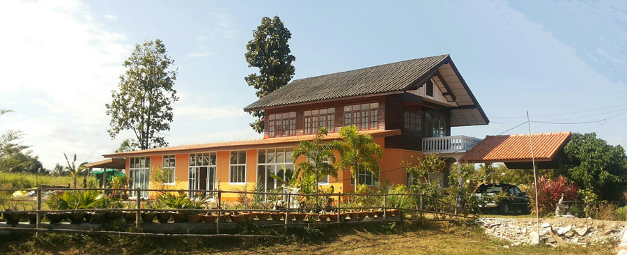 Isaan house