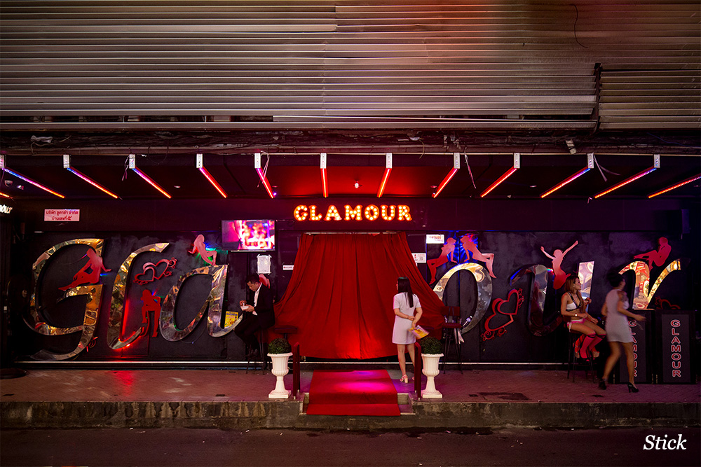 glamour-gogo-bar-bangkok1