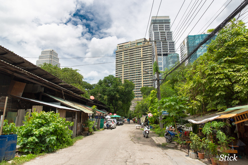 A ramshackle but charming village on a dusty soi ….. right in the heart of Bangkok. 