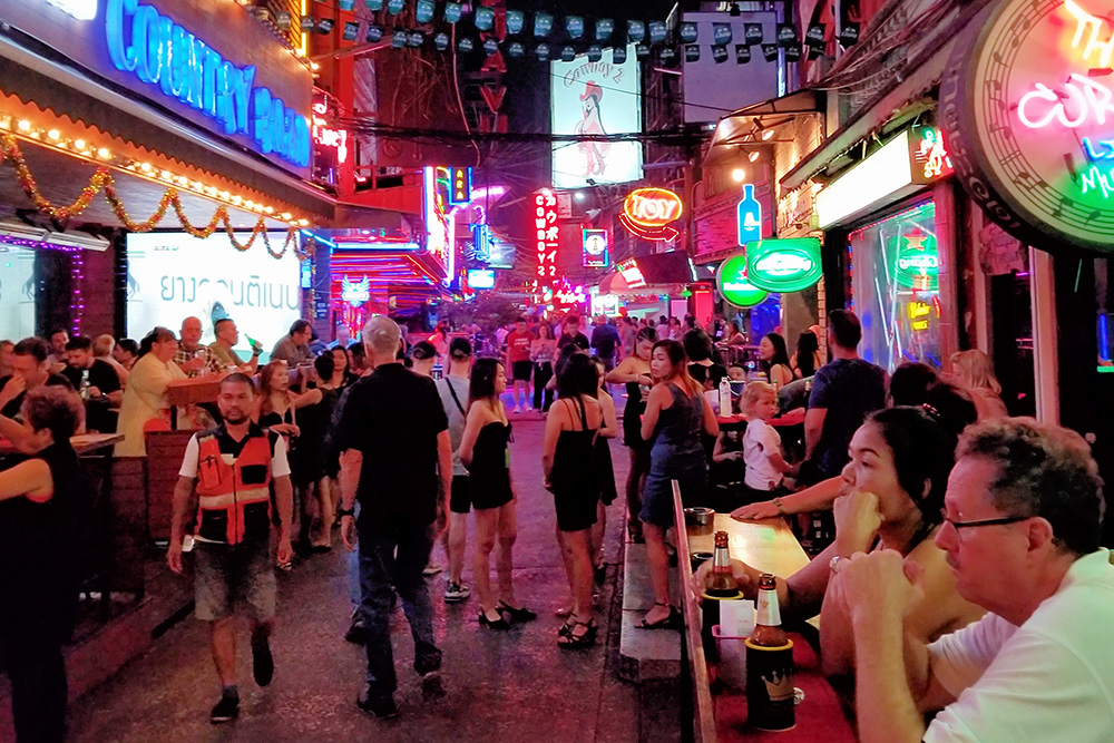 Soi Cowboy 8:30 PM, one night this week. Photo kindly provided by reader Don. 