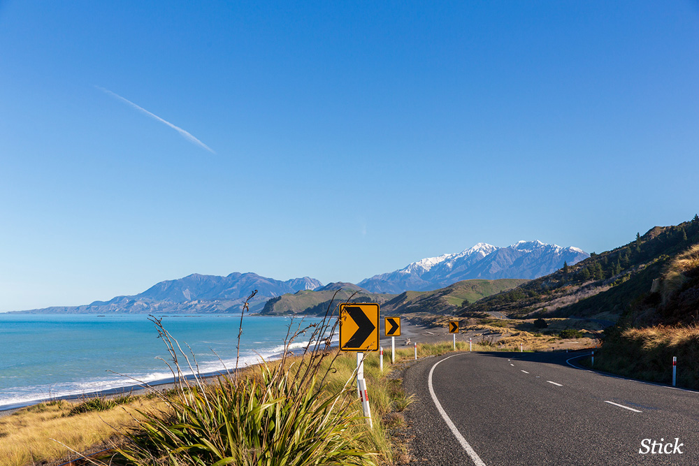This is what a Kiwi road trip is all about, a stunning view around every corner. 