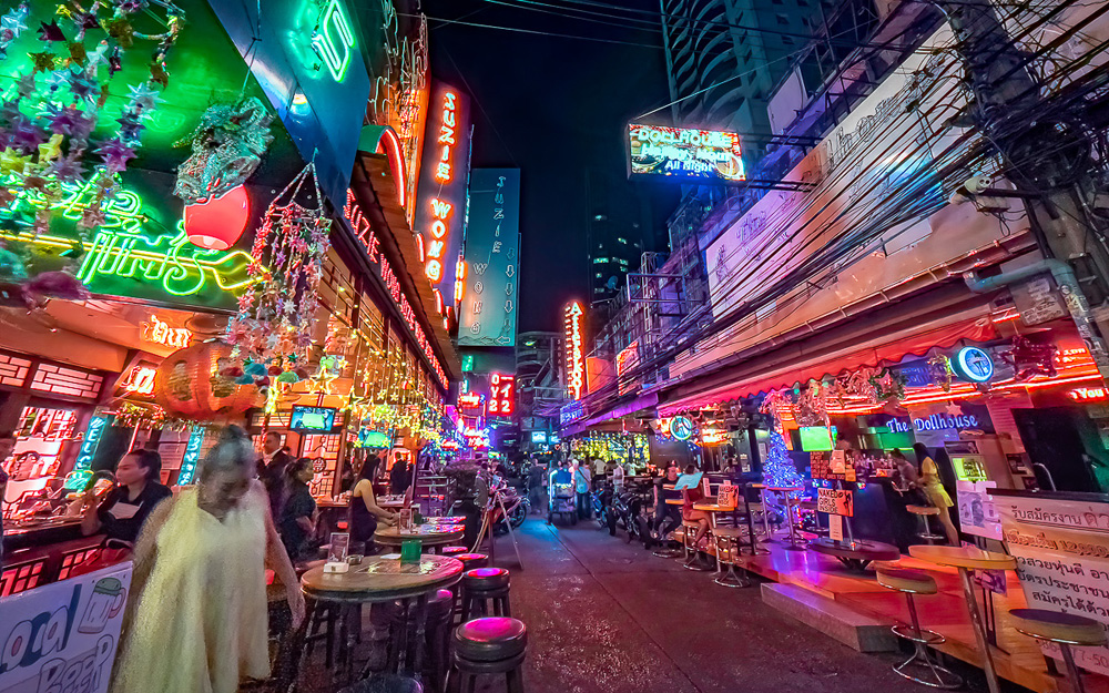 Christmas on Soi Cowboy, another incredible iPhone shot! 