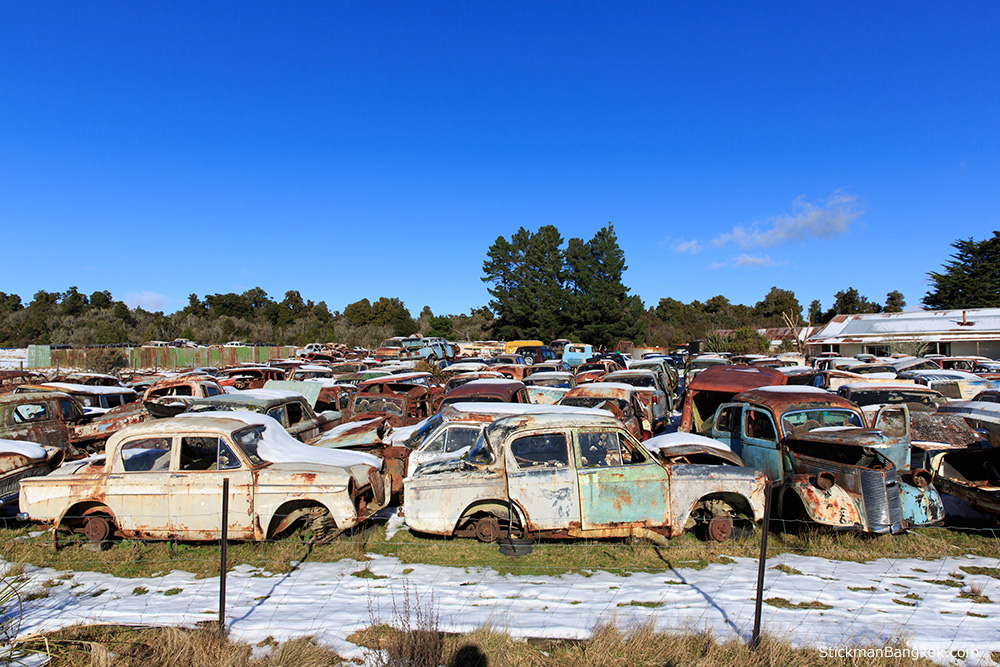 Car graveyard, Horotipu