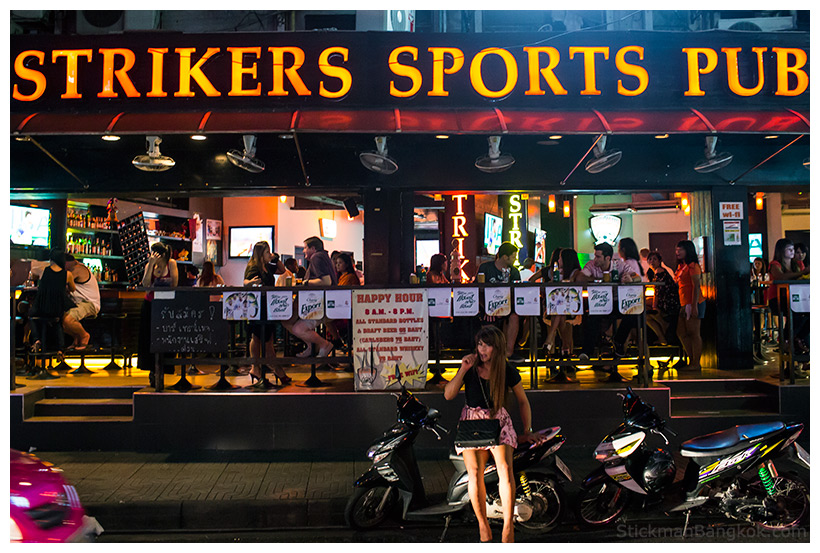 Strikers Pub
