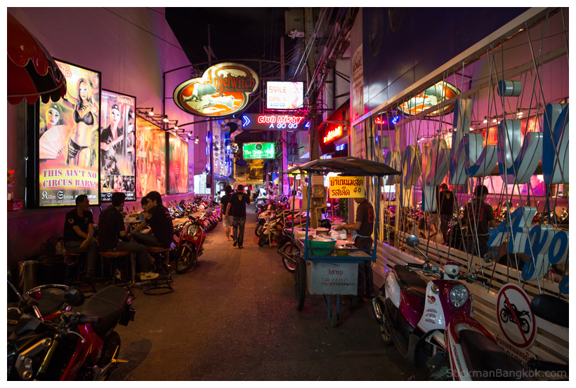 Walking Street gogo bars, Pattaya